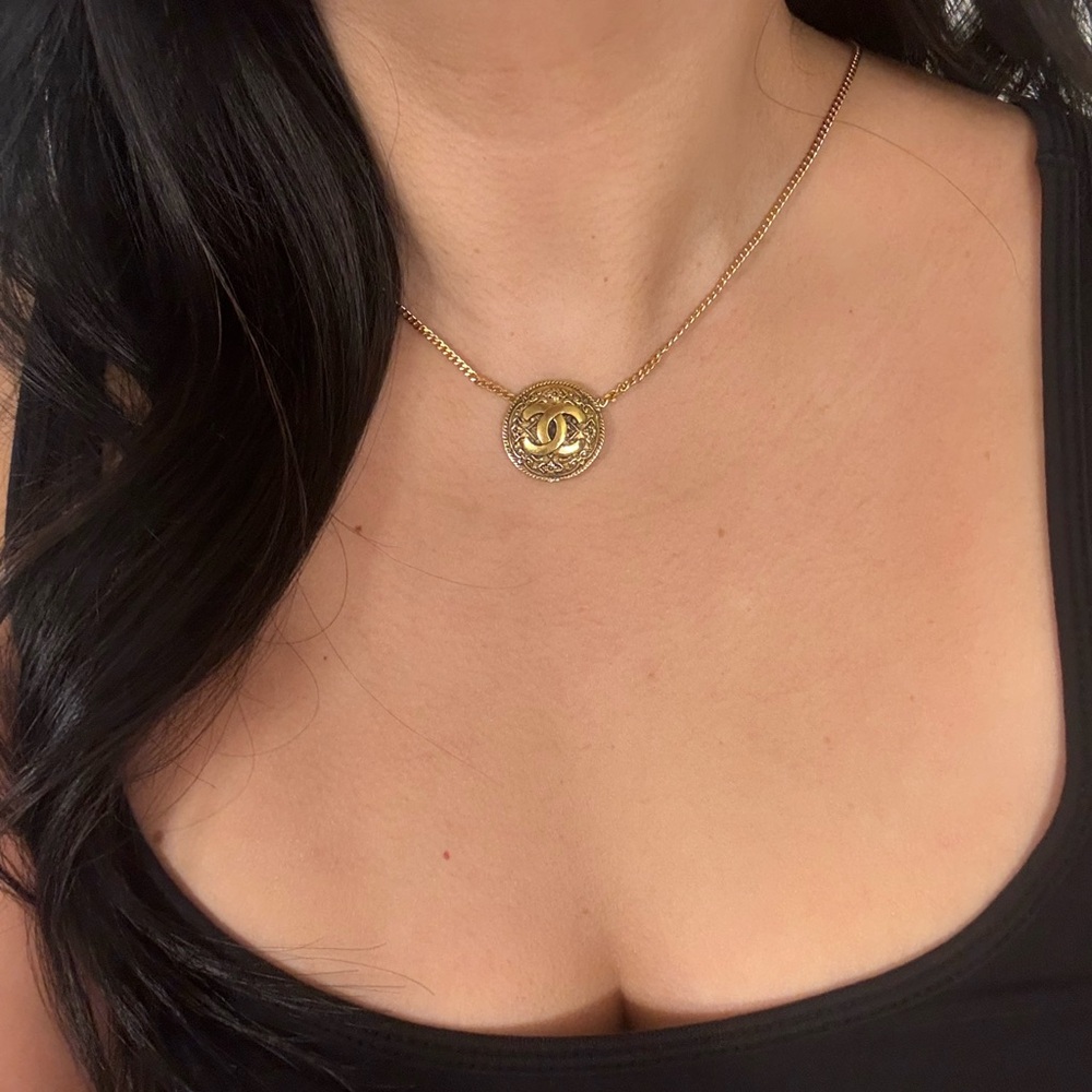 CHANEL Gold Necklace with Logo Pendant